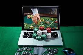 Reasons For The Rise of Online Poker